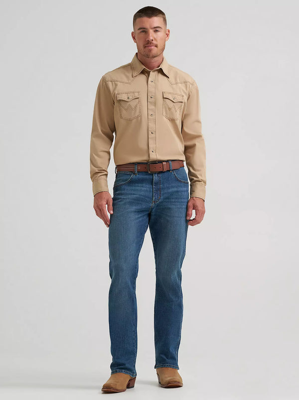 Wrangler Retro® Relaxed Boot Jean